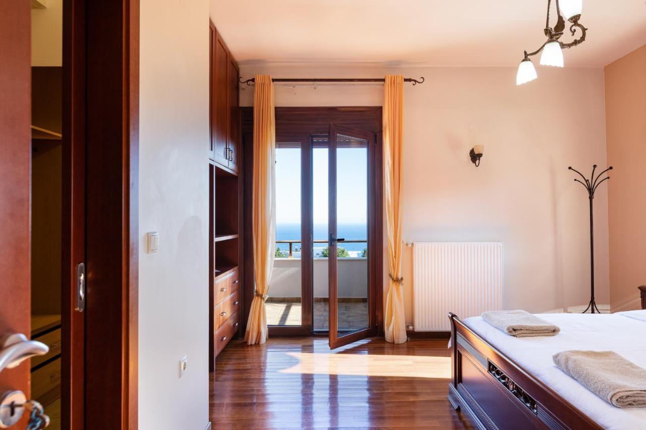 Villa Natura - With Private Heated Pool Tria Monastiria Kültér fotó